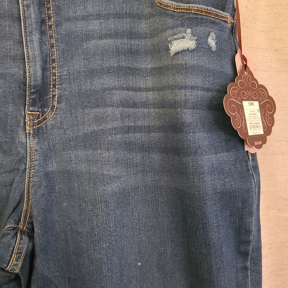 Knox Rose Plus Size High RiseDistressed Bootcut Jeans Dark Wash 18W - NWT - Picture 7 of 10